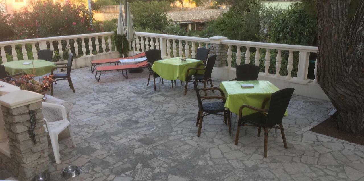 Guesthouse Antonija Veli Lošinj Exterior foto